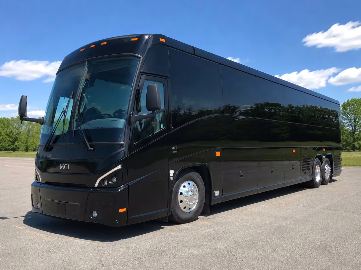 chandler wedding shuttle bus rentals for your big day