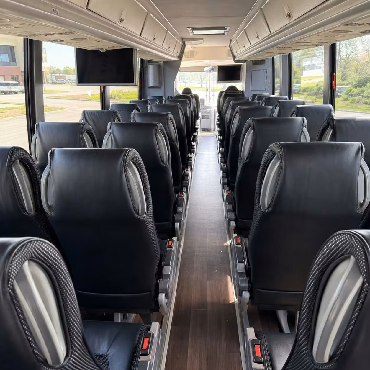 charter buses for large chandler weddings with 100 guests