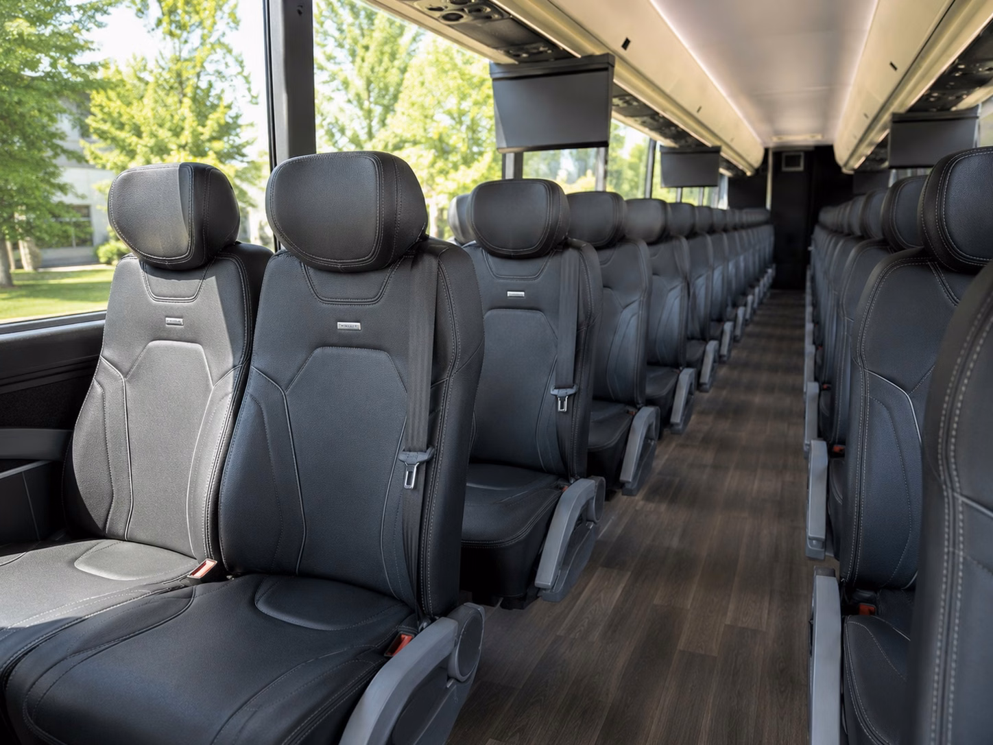 shuttle guests between chandler wedding venues without the parking stress