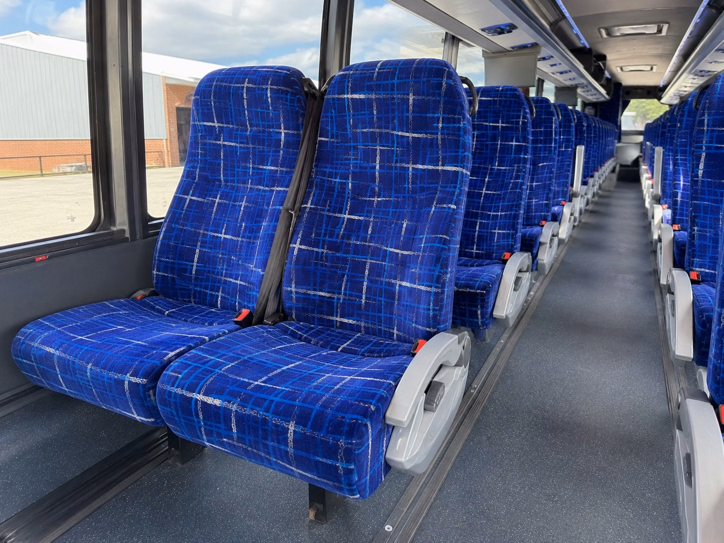 spring training charter bus rentals from chandler to the cactus league